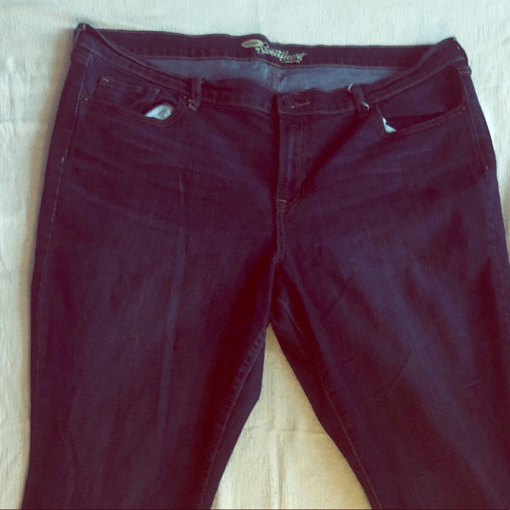 Sweetheart jeans